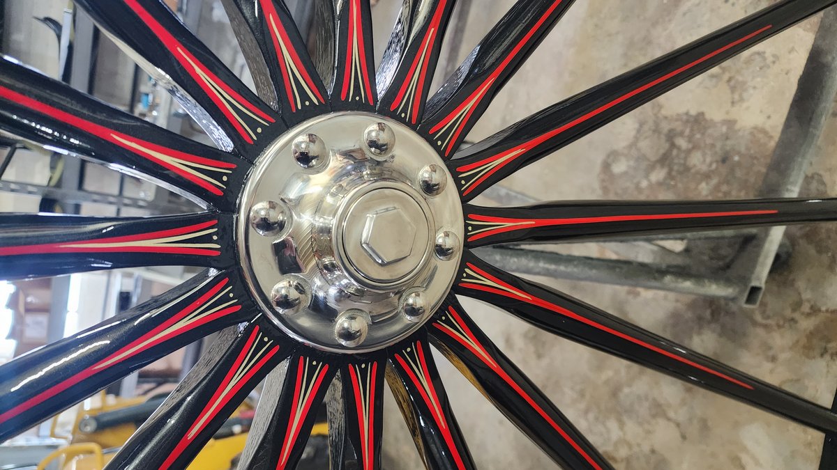 Pinstriped carriage wheel by Leon Yoder